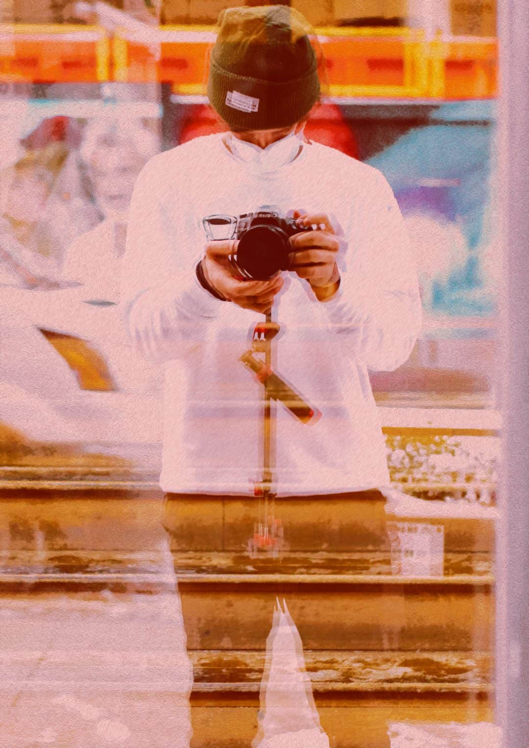 Geoffrey Faber collecting video and photo content for social media marketing.